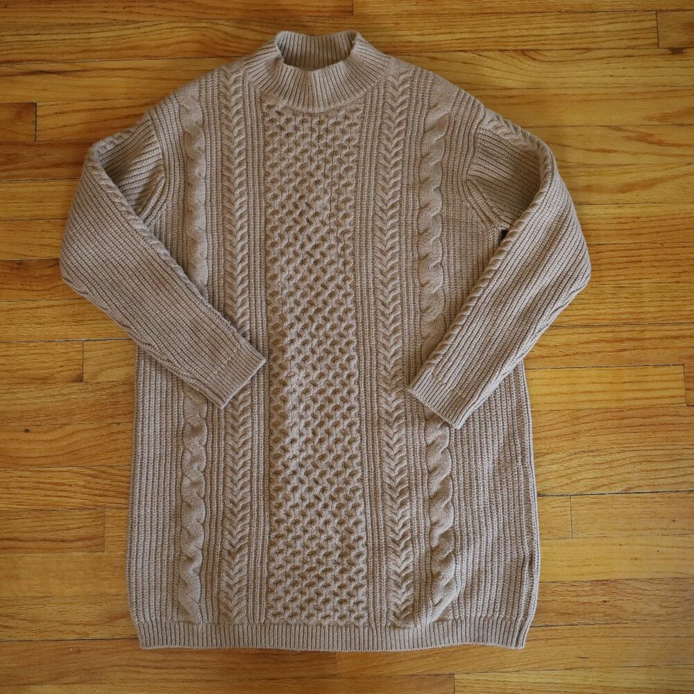 Banana Republic Cable Knit Sweater Dress Size M